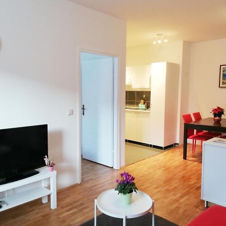 City Center Apartment Umag Luaran gambar