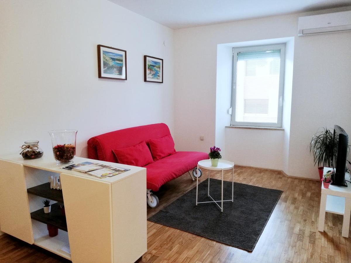 City Center Apartment Umag Luaran gambar