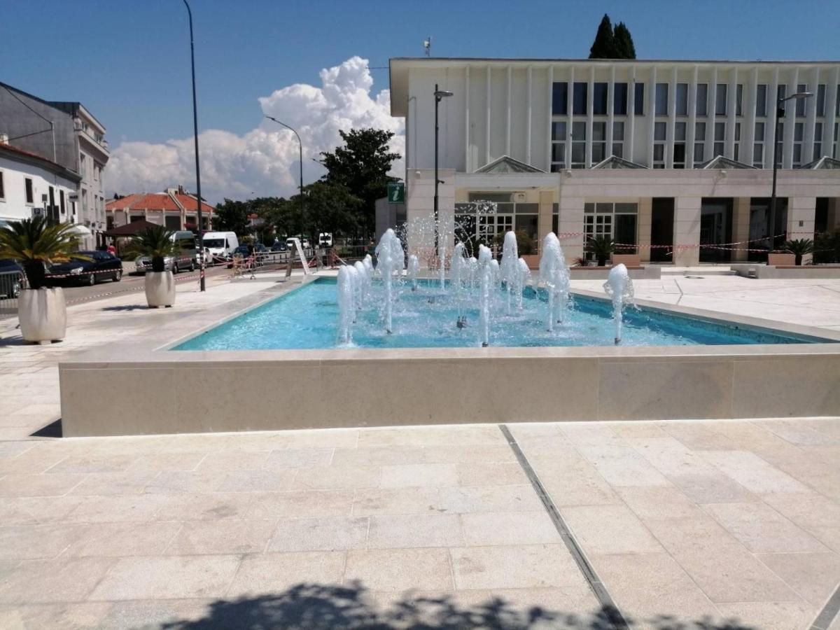 City Center Apartment Umag Luaran gambar