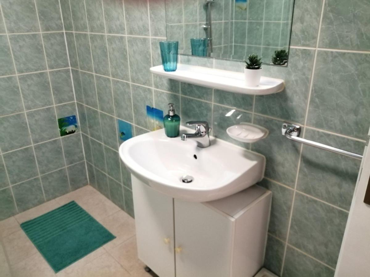 City Center Apartment Umag Luaran gambar